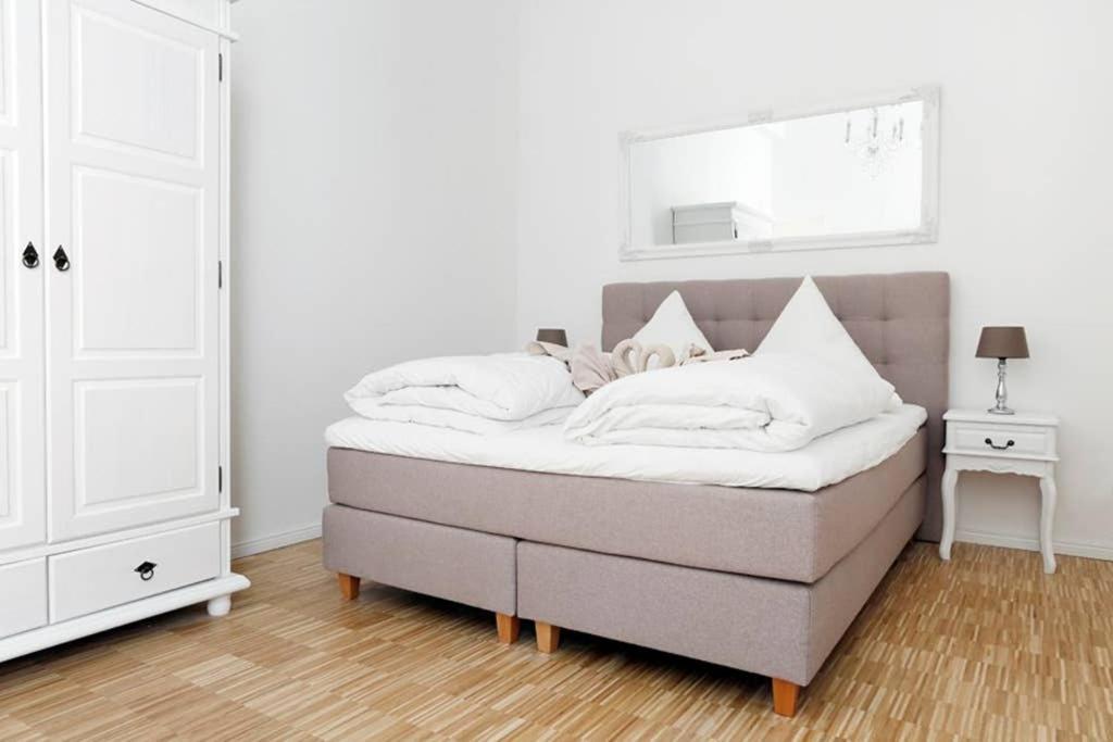 Sc 06 By Rockchair Apartments L Superhost Status L 4 Bedrooms Boxspringbeds 2 Bathrooms Balcony Elevator - Cozy Family & Business Flair Welcomes You! Berlín Exterior foto
