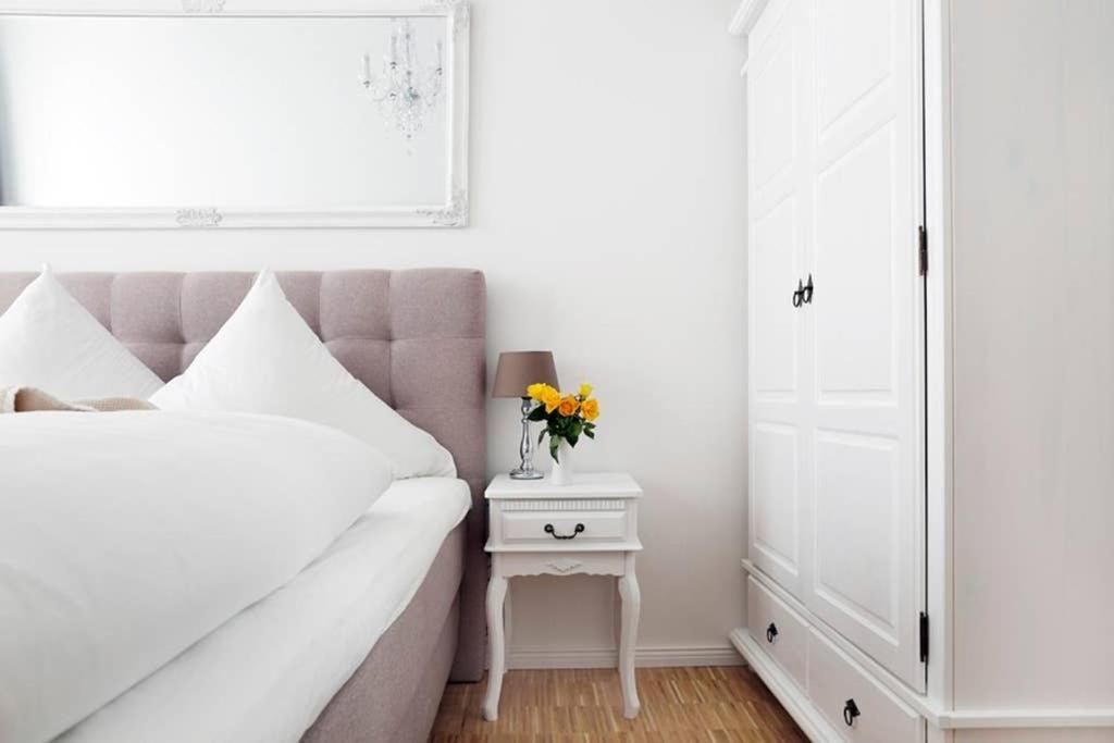 Sc 06 By Rockchair Apartments L Superhost Status L 4 Bedrooms Boxspringbeds 2 Bathrooms Balcony Elevator - Cozy Family & Business Flair Welcomes You! Berlín Exterior foto