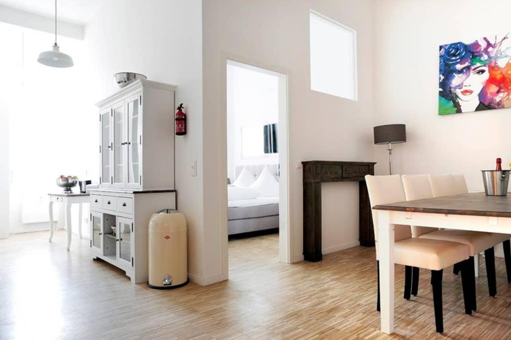 Sc 06 By Rockchair Apartments L Superhost Status L 4 Bedrooms Boxspringbeds 2 Bathrooms Balcony Elevator - Cozy Family & Business Flair Welcomes You! Berlín Exterior foto