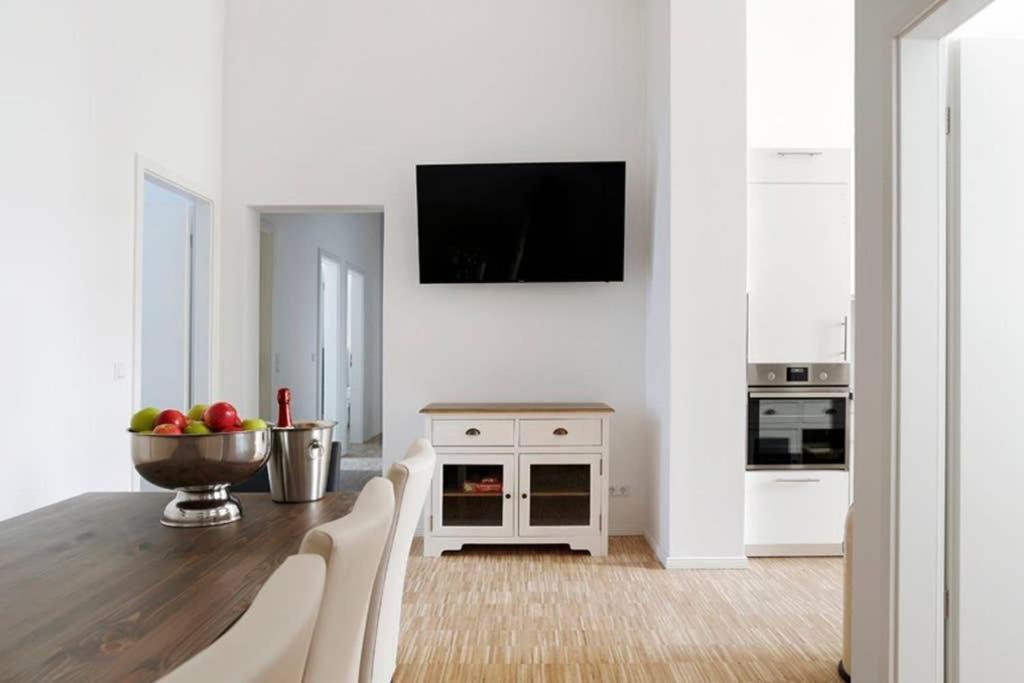 Sc 06 By Rockchair Apartments L Superhost Status L 4 Bedrooms Boxspringbeds 2 Bathrooms Balcony Elevator - Cozy Family & Business Flair Welcomes You! Berlín Exterior foto